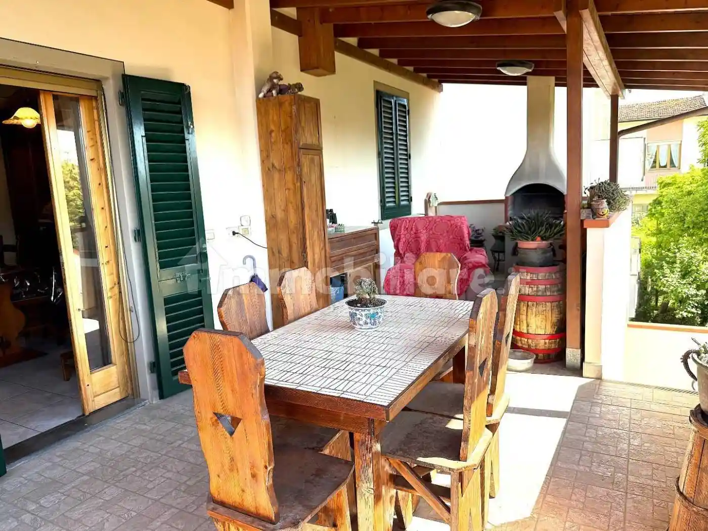 Appartamento in vendita a Capraia e Limite