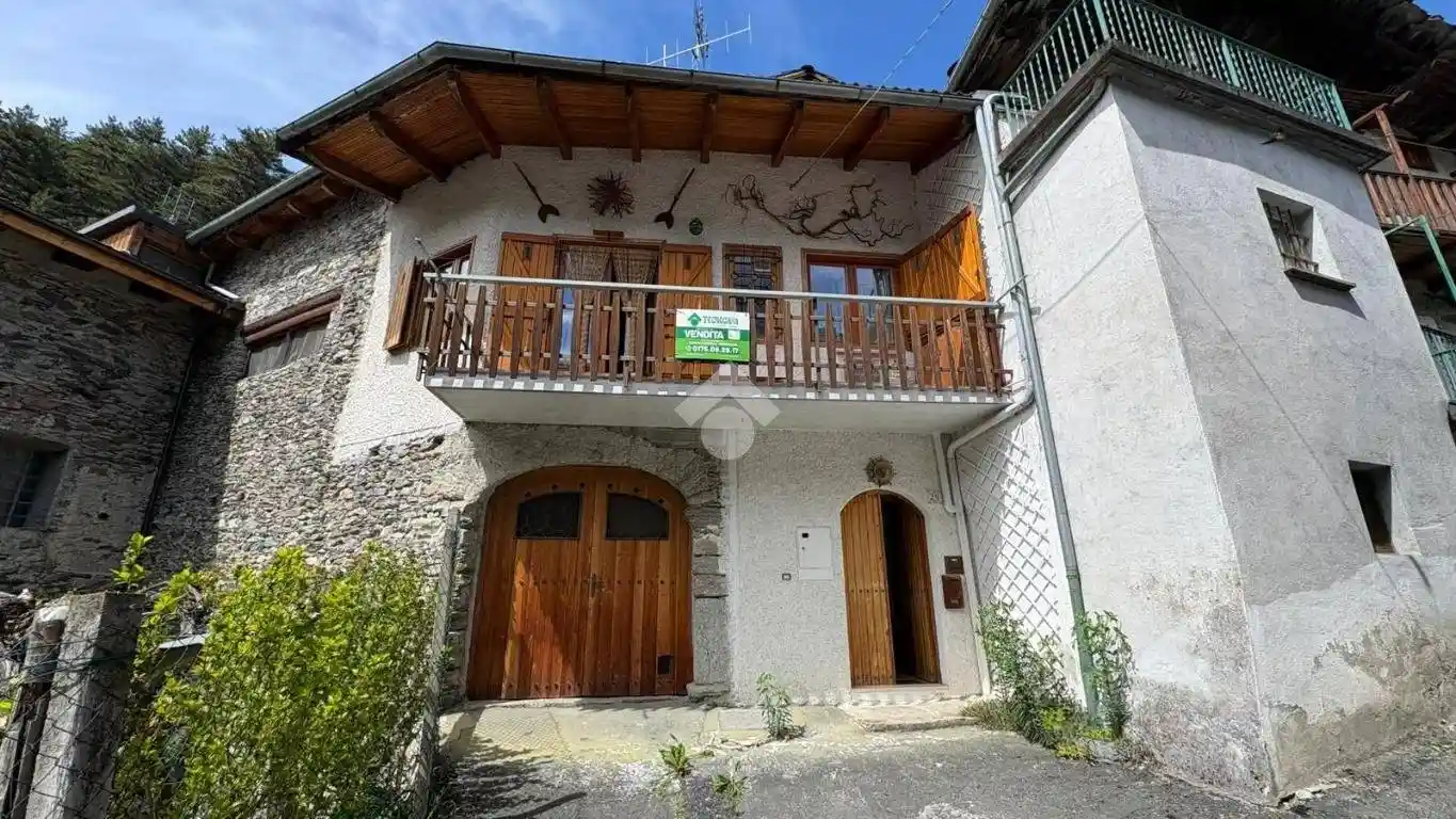 Casa indipendente in vendita a Sampeyre