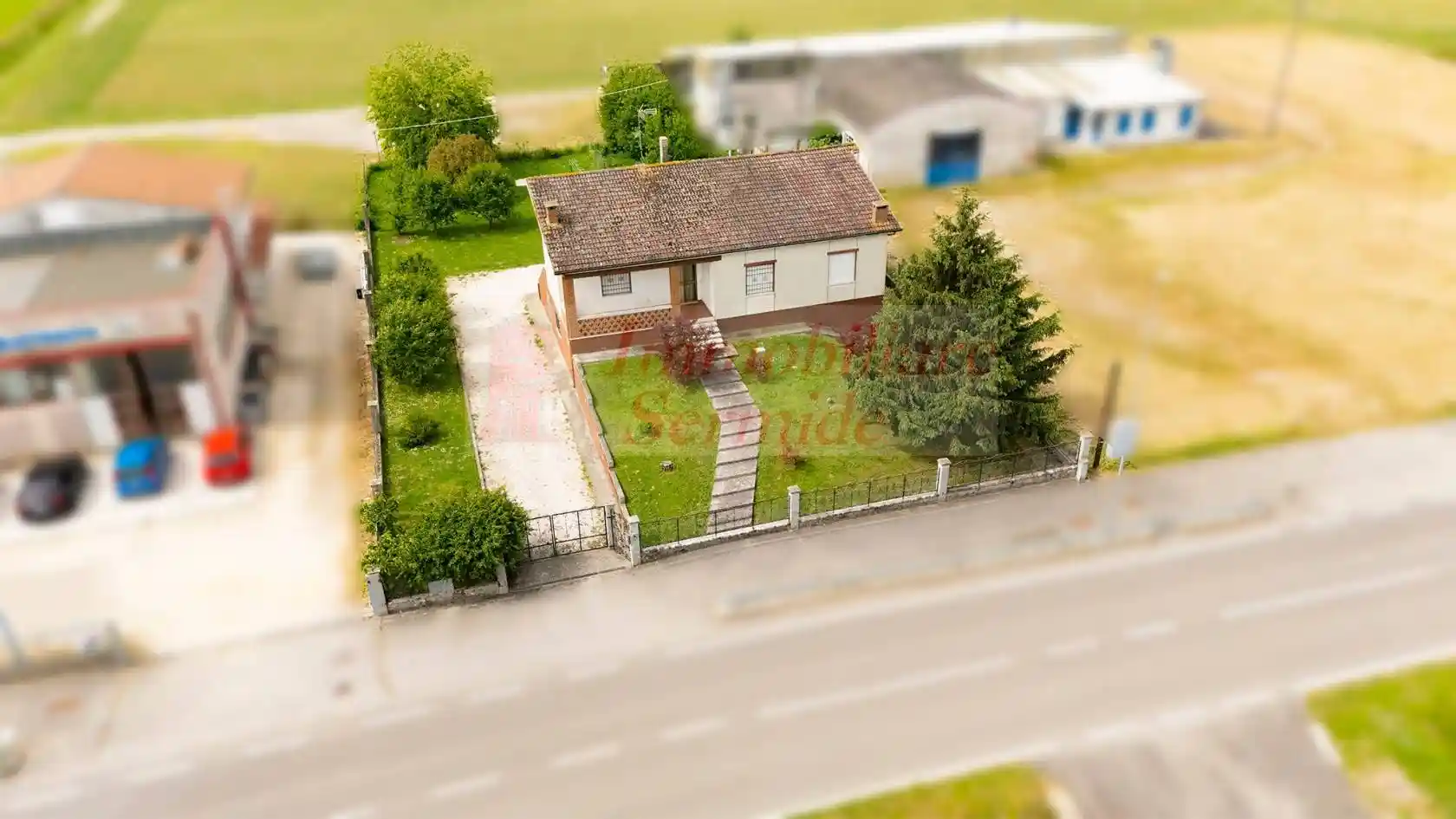 Villa in vendita a Borgocarbonara