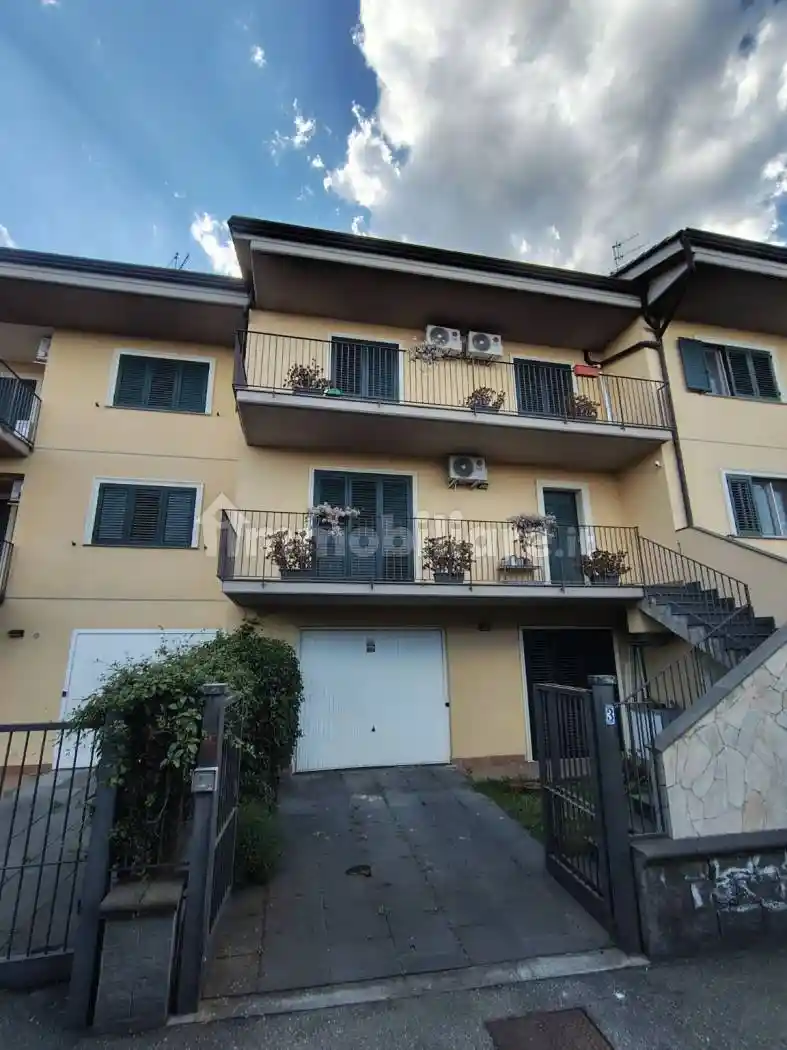 Villetta a schiera in vendita a Aci Catena