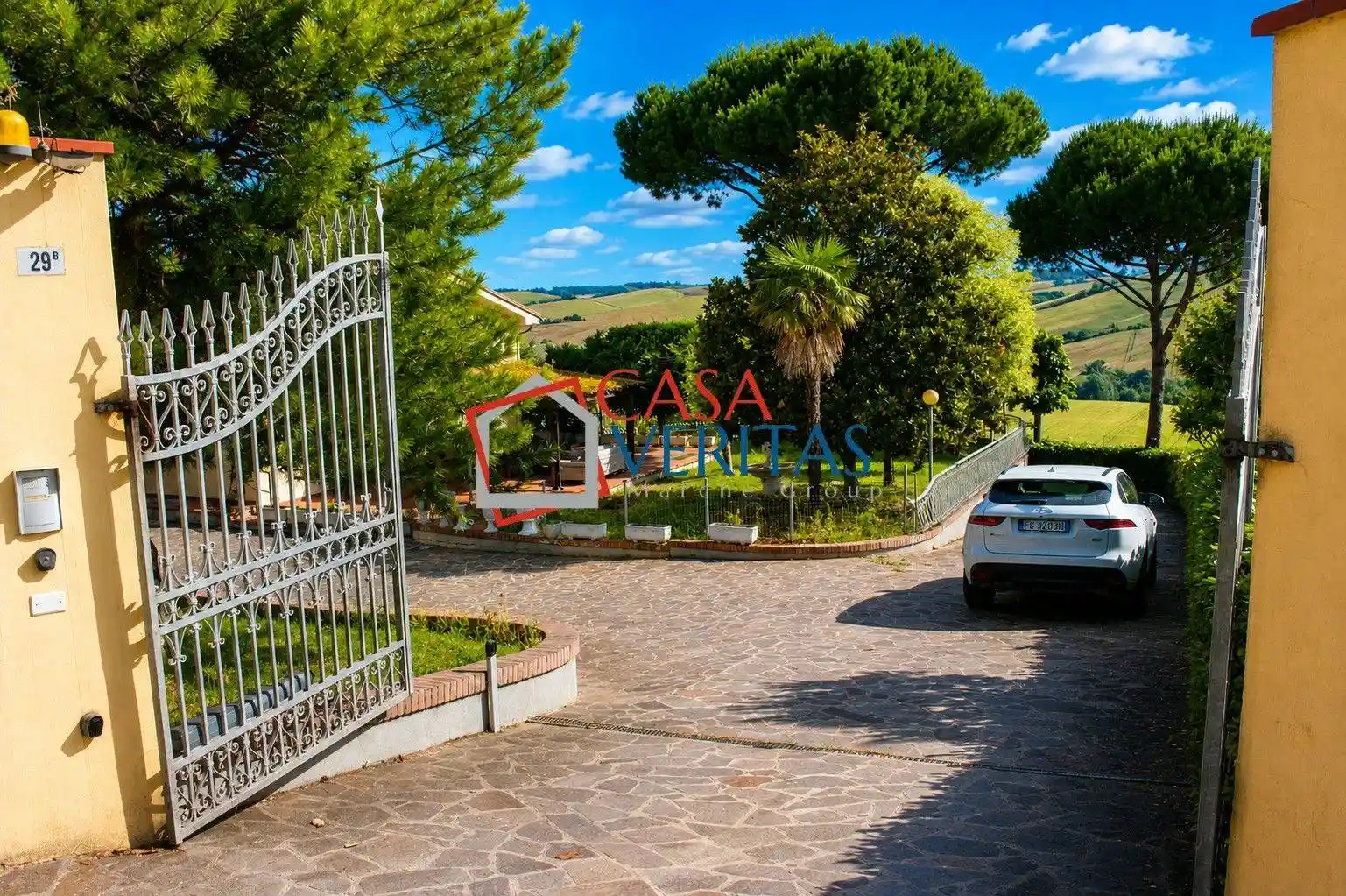 Villa in vendita a Monte San Vito
