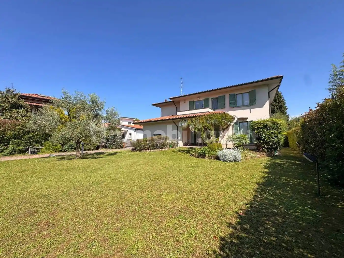 Villa in vendita a Palazzolo sull'Oglio