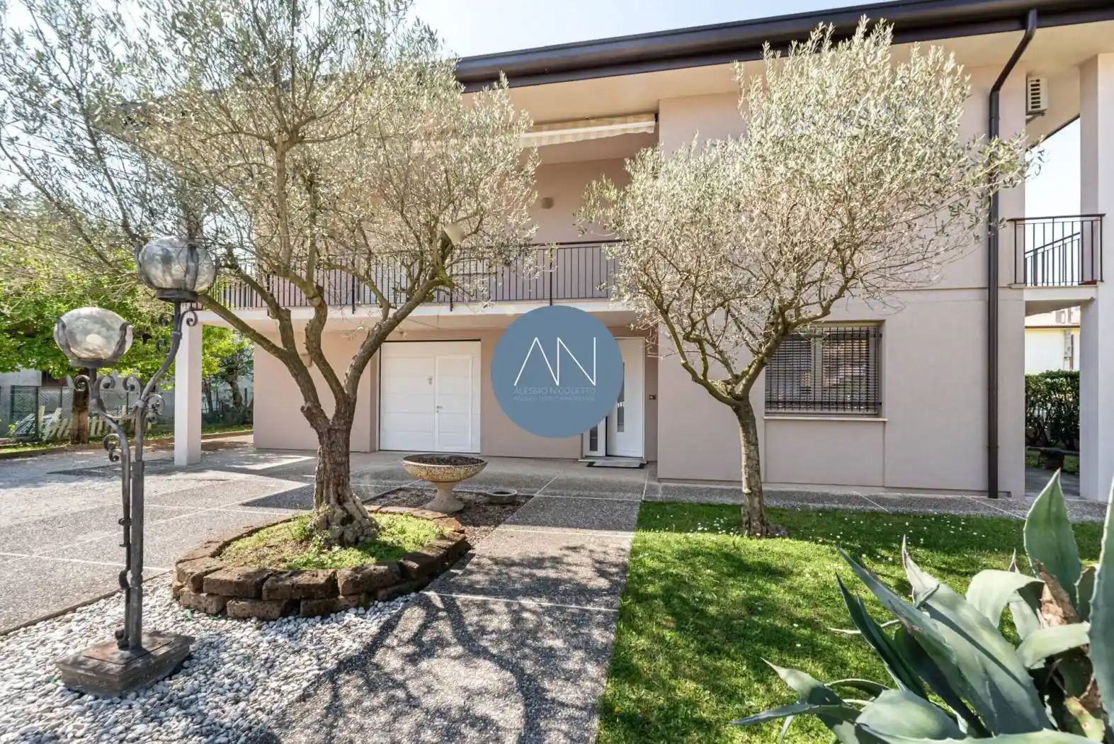 Villa in vendita a Selvazzano Dentro
