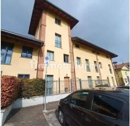 Appartamento in vendita a Arese
