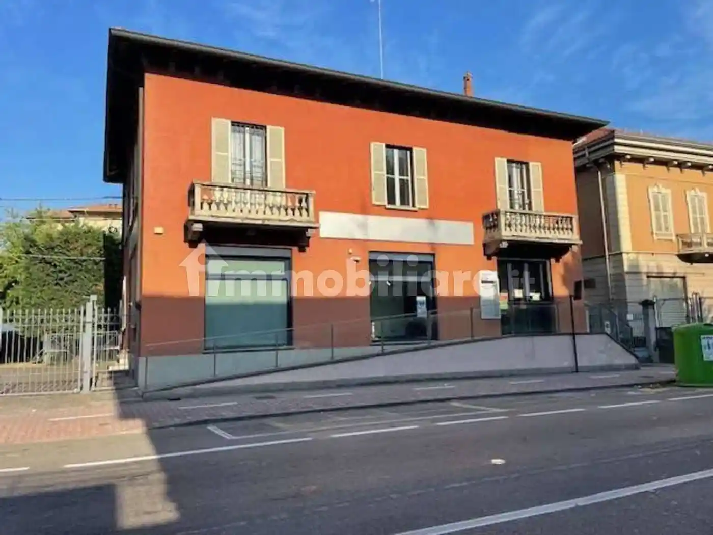 Palazzo - Edificio in vendita a Parma