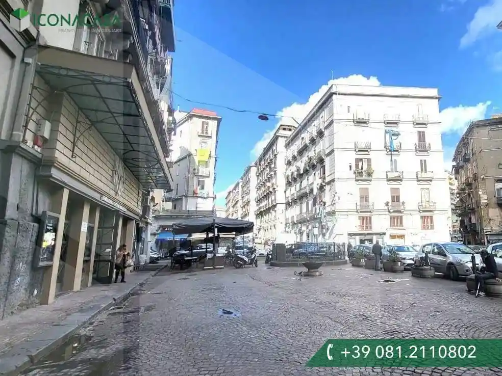 Appartamento in vendita a Napoli