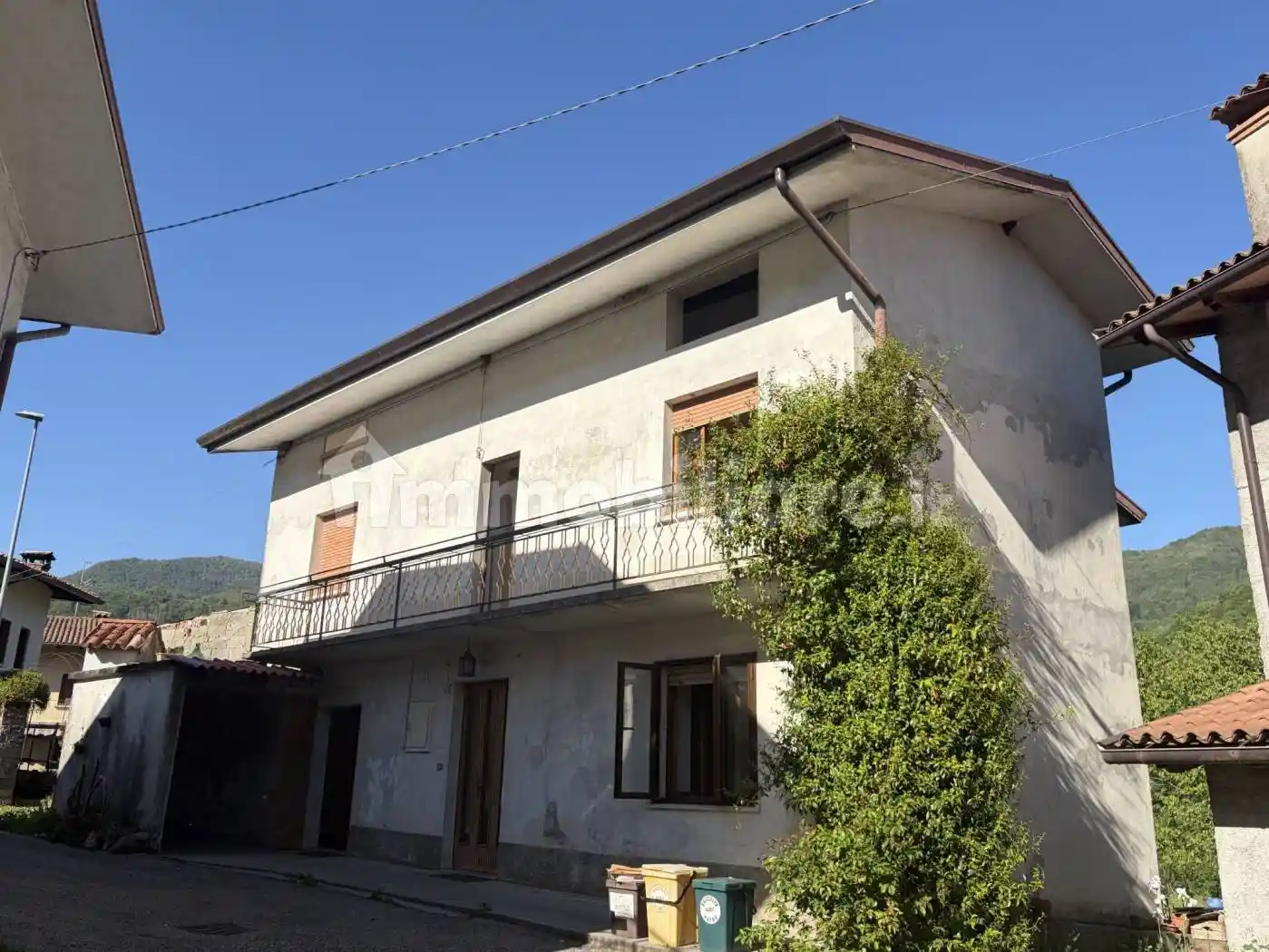 Villa in vendita a Pulfero