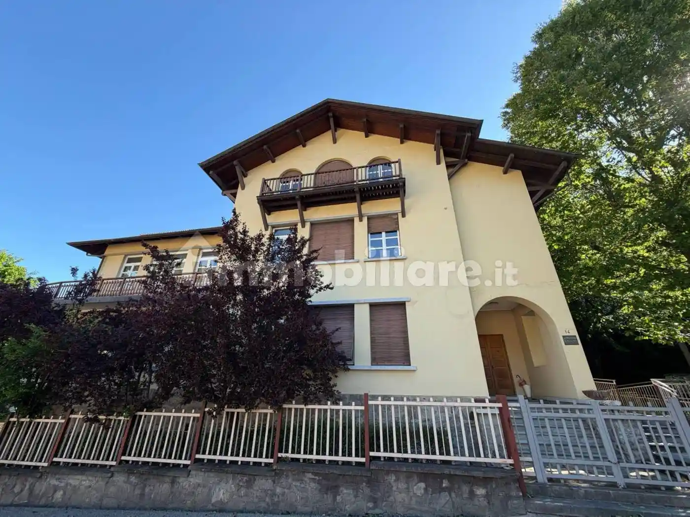 Palazzo - Edificio in vendita a Villar Perosa
