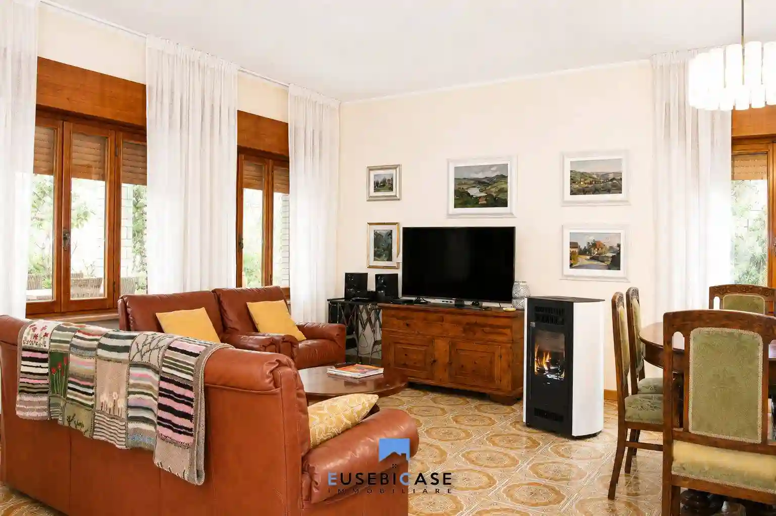 Villa - foto 2