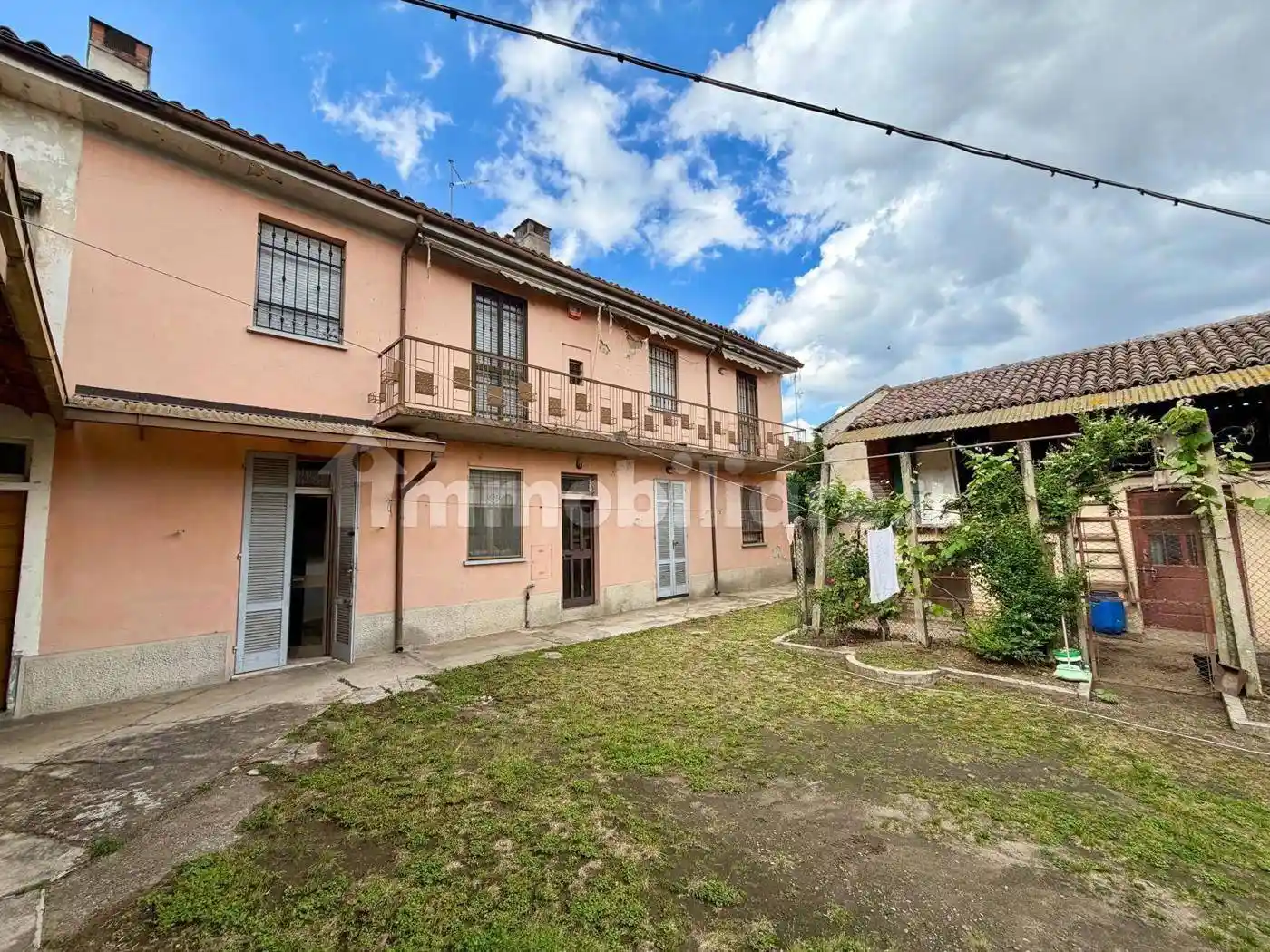 Casa indipendente in vendita a Mortara