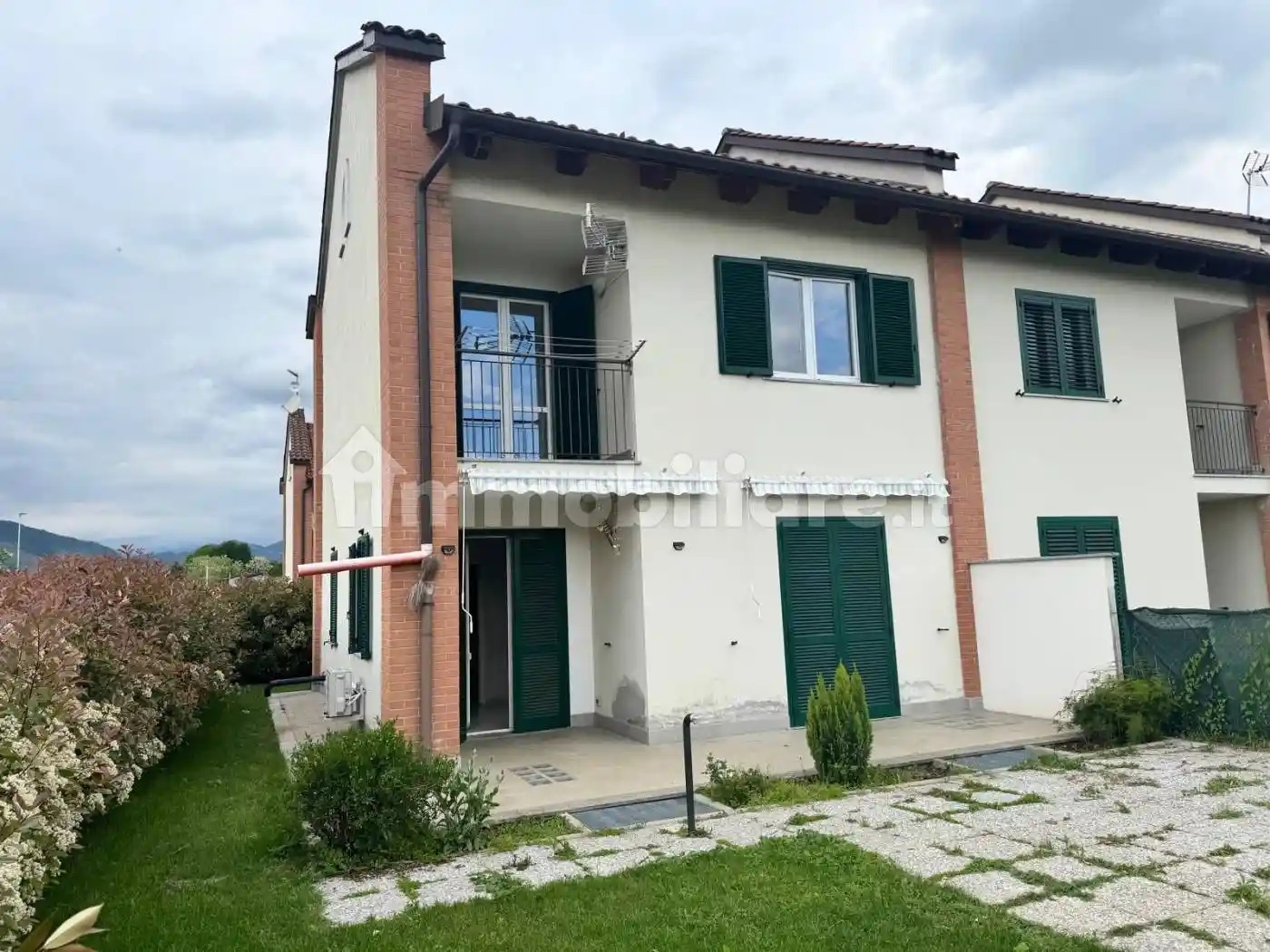 Villa in affitto a Villanova Canavese