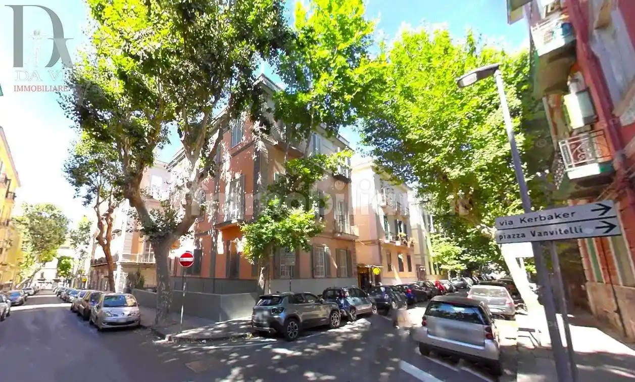 Appartamento in affitto a Napoli