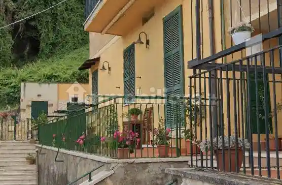 Appartamento in vendita a Castel San Pietro Romano