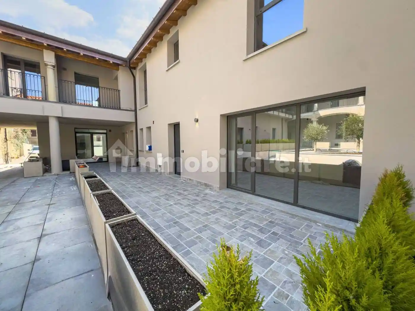 Appartamento in vendita a Cantello
