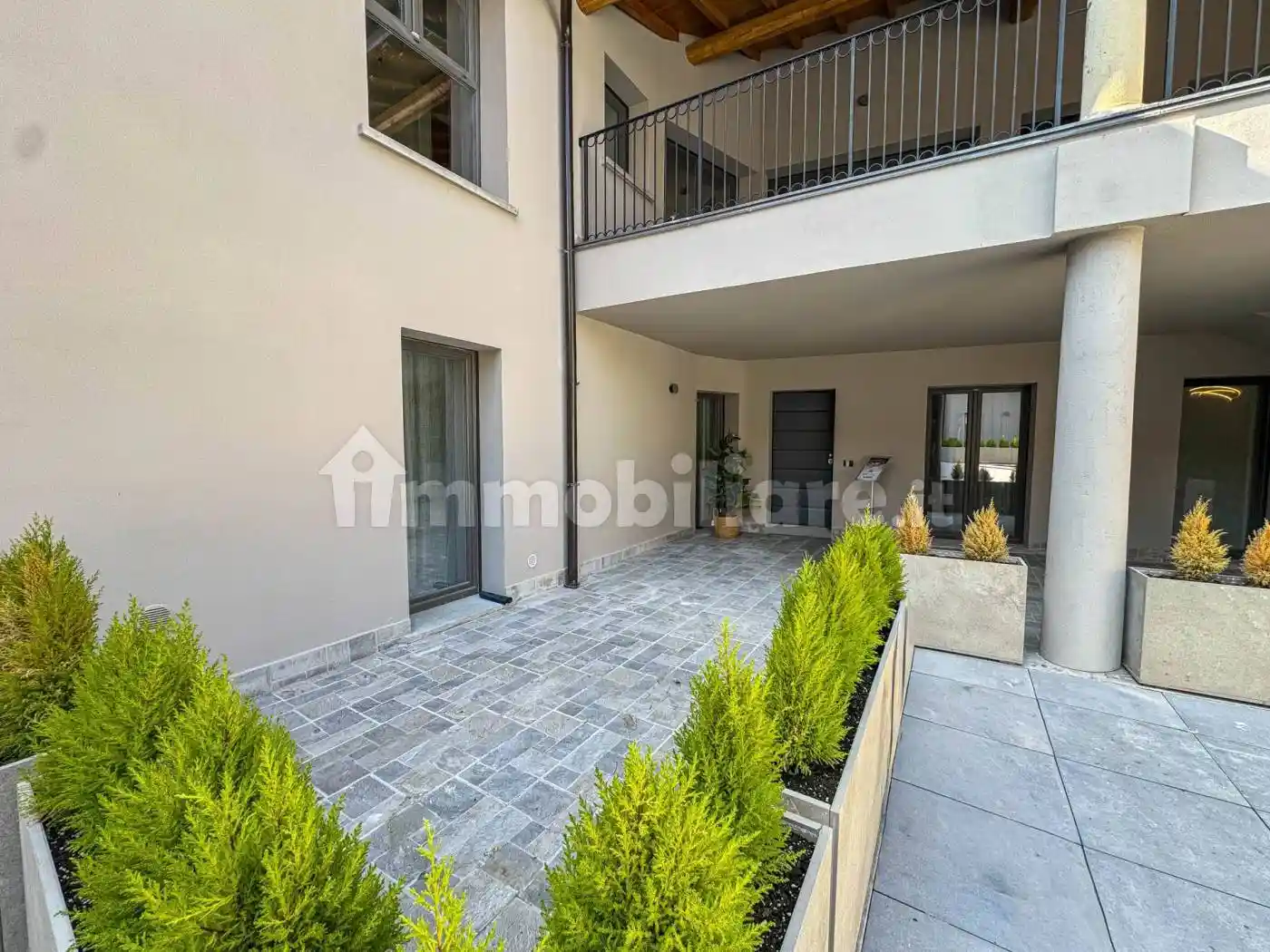 Appartamento in vendita a Cantello