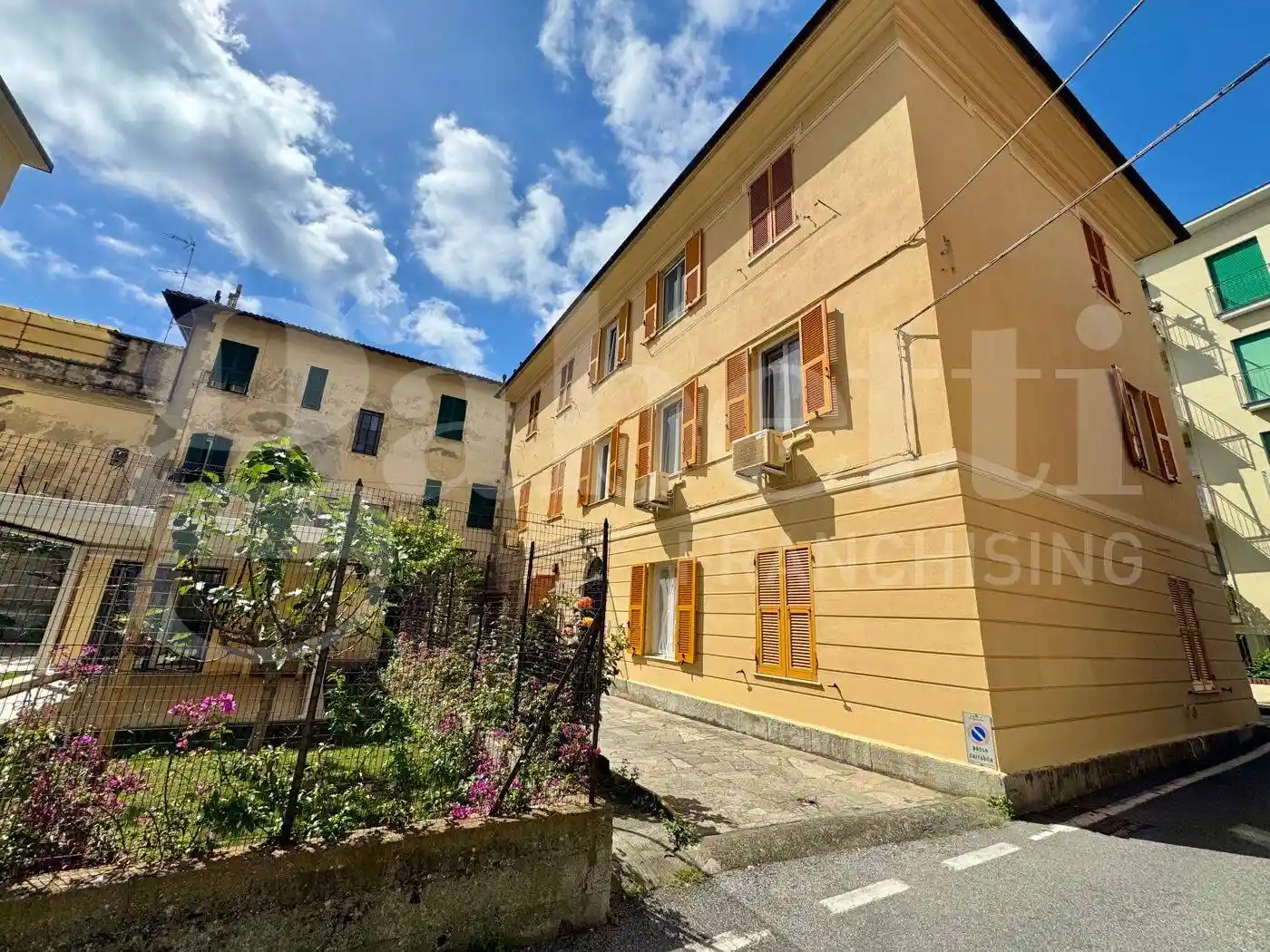 Appartamento in vendita a Cogoleto