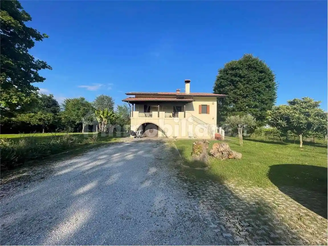 Casa indipendente in vendita a San Pietro di Feletto