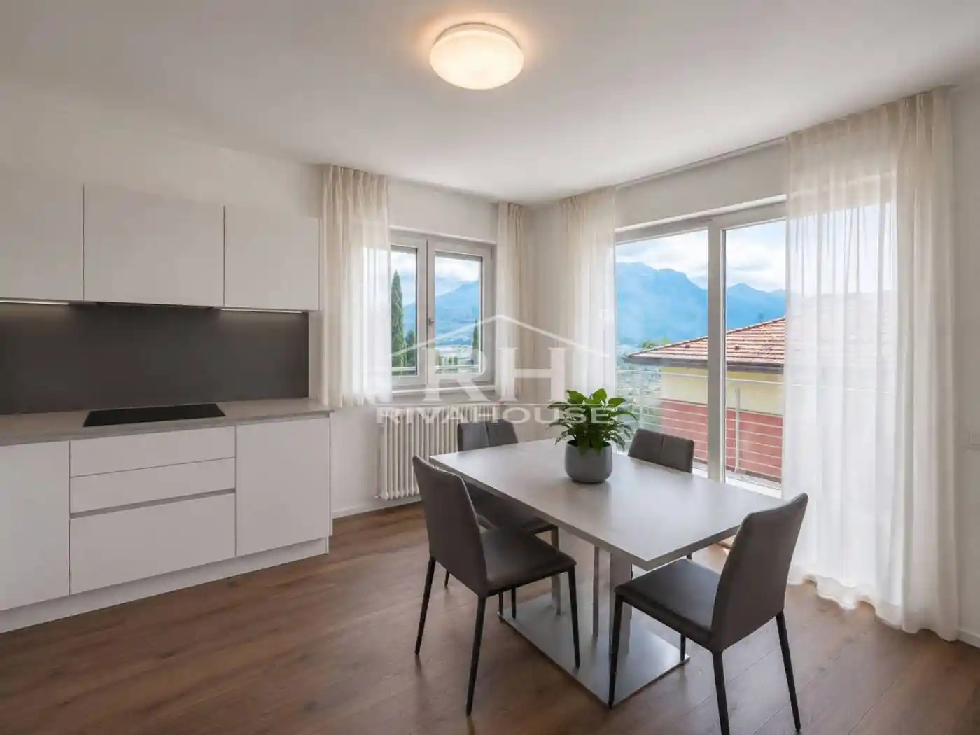 Appartamento in vendita a Riva del Garda