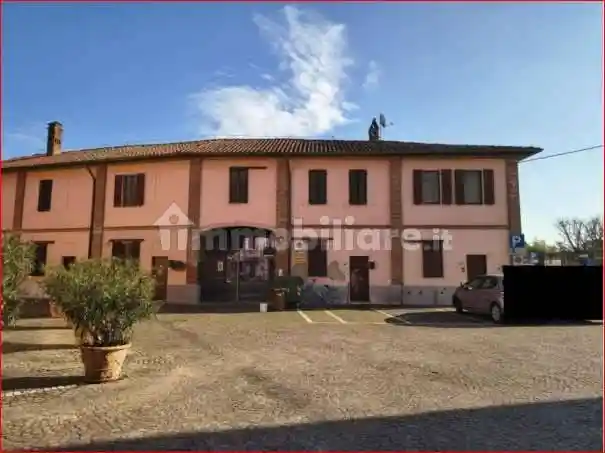 Appartamento in vendita a Rosate