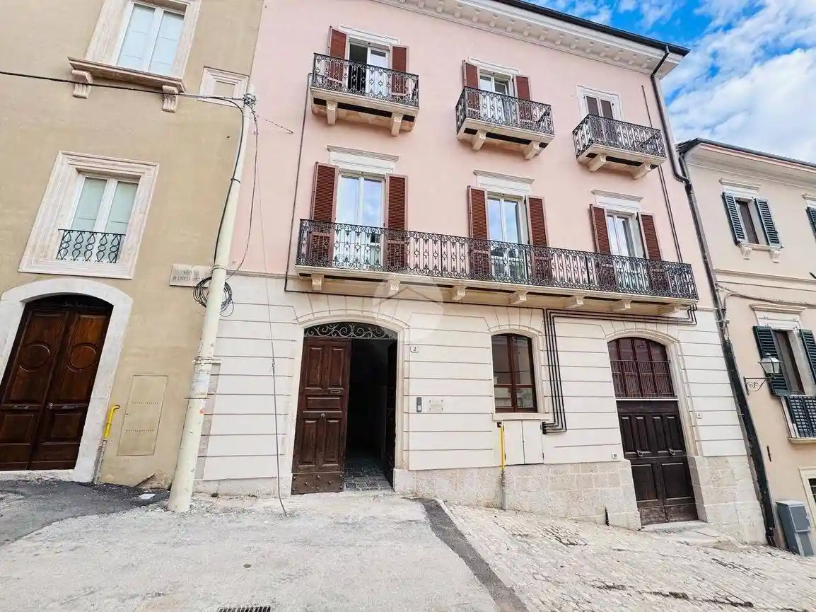 Rustico - Casale in vendita a L'Aquila