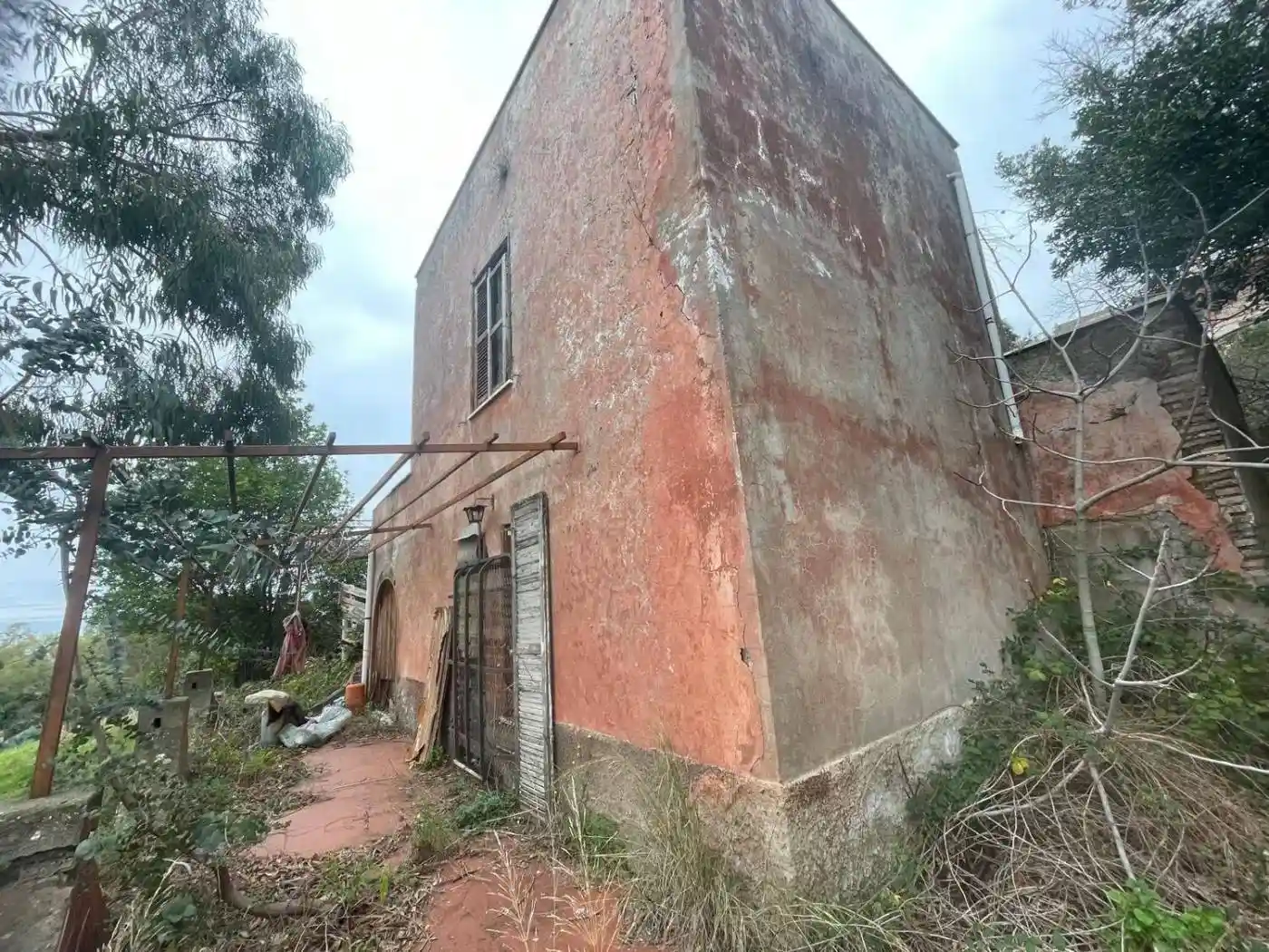 Villa in vendita a Lanuvio