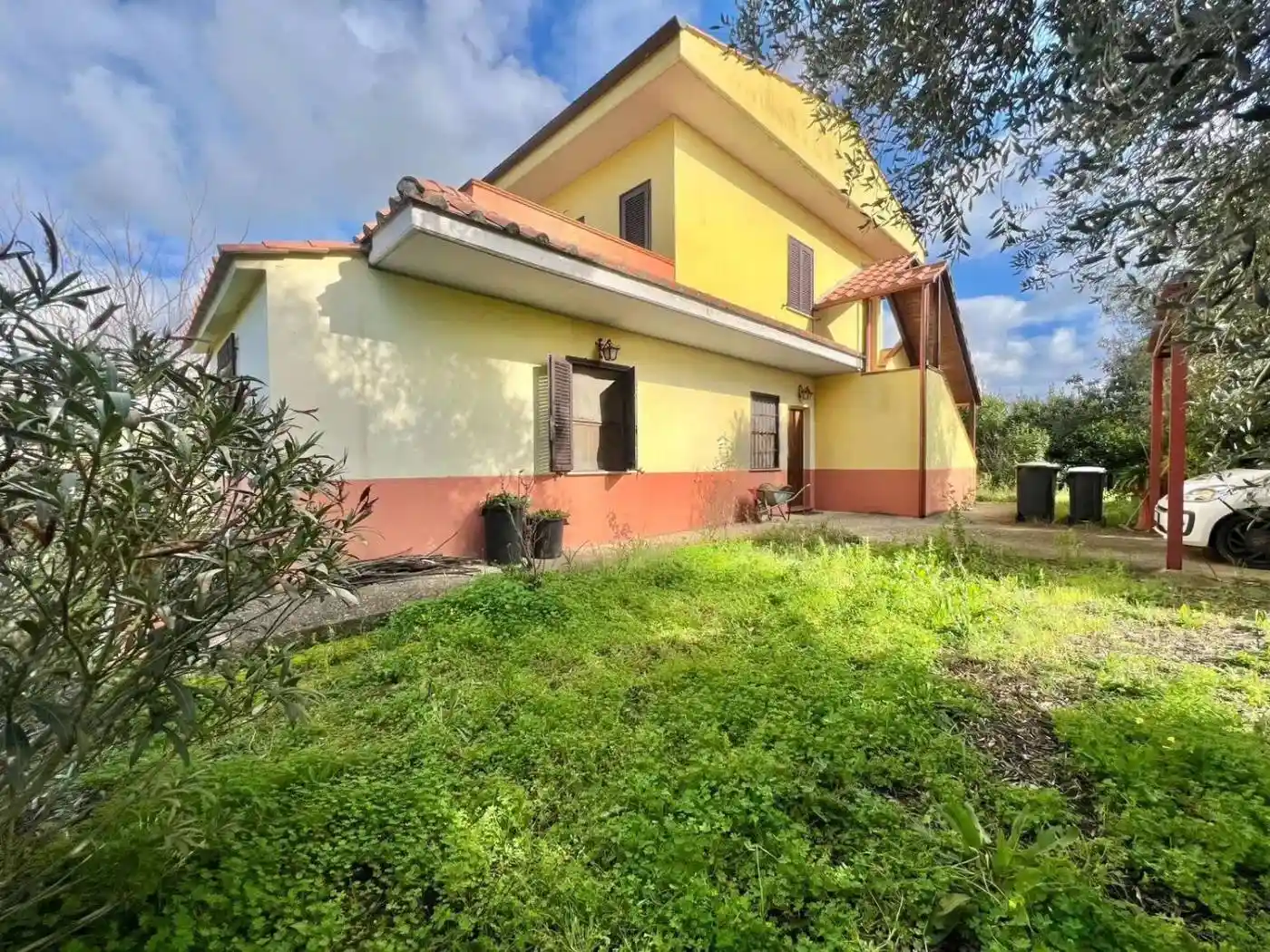 Villa in vendita a Lanuvio