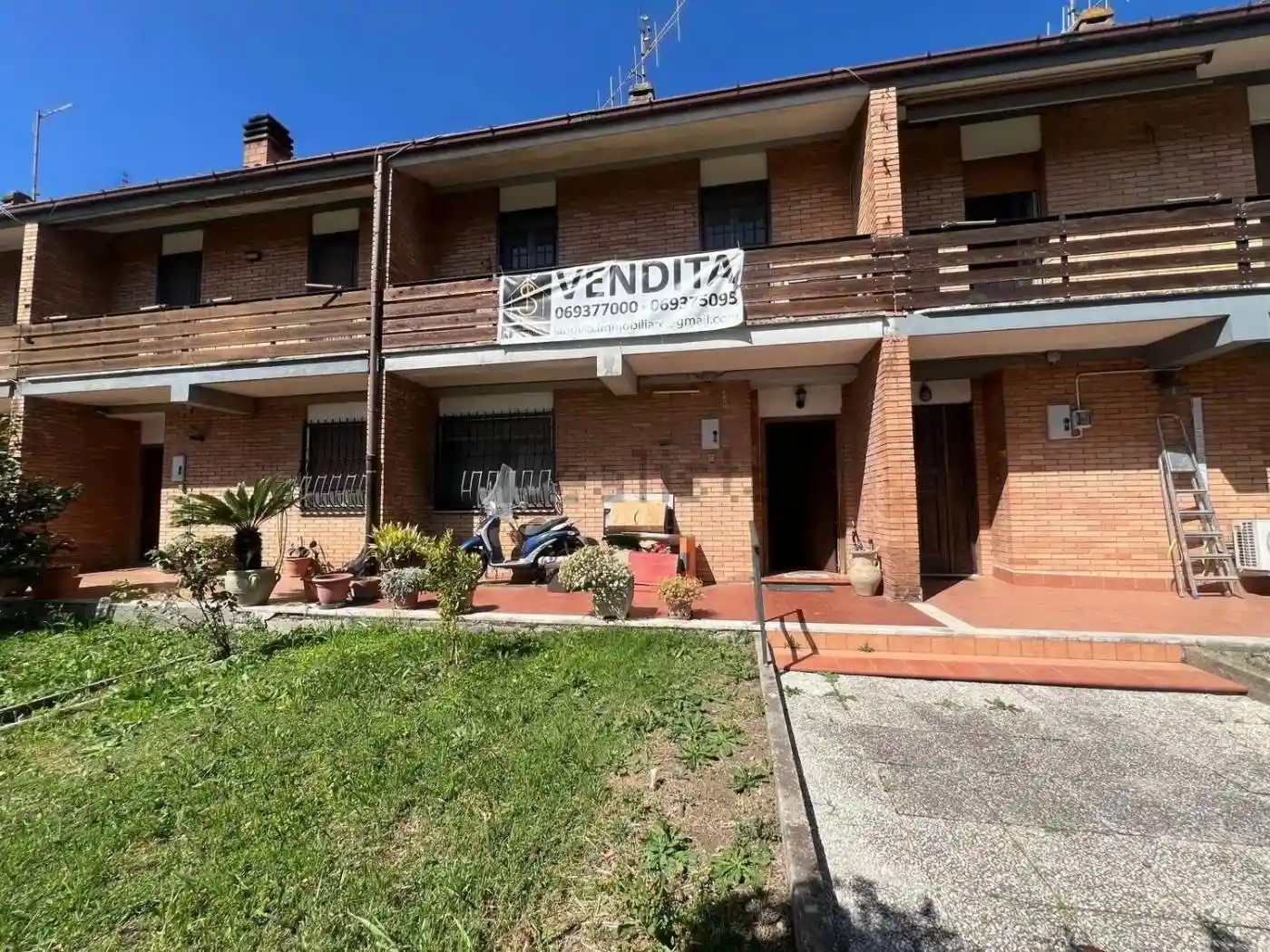 Villa in vendita a Lanuvio