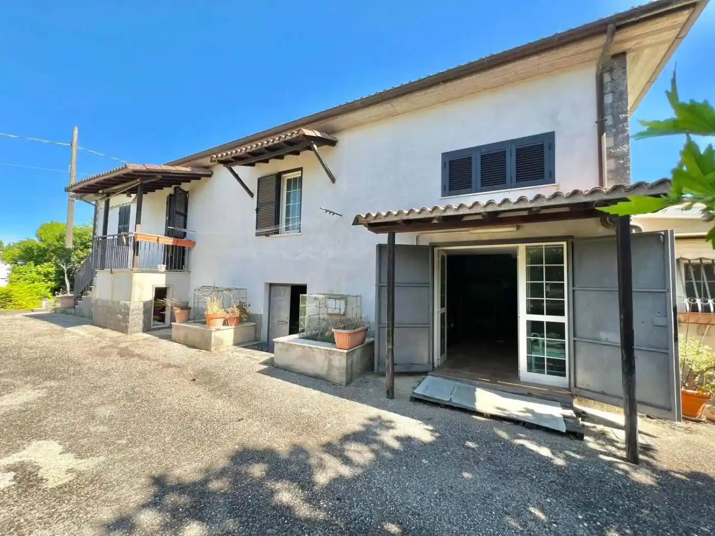 Villa in vendita a Lanuvio