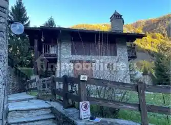 Appartamento in vendita a Courmayeur