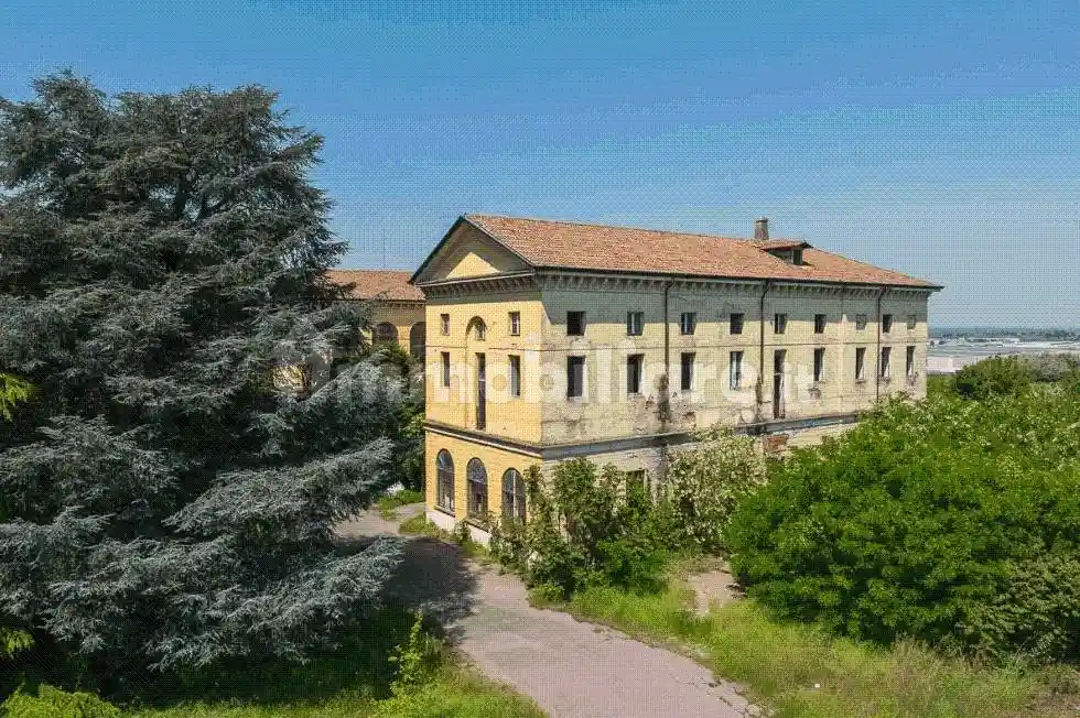 Villa in vendita a Stradella