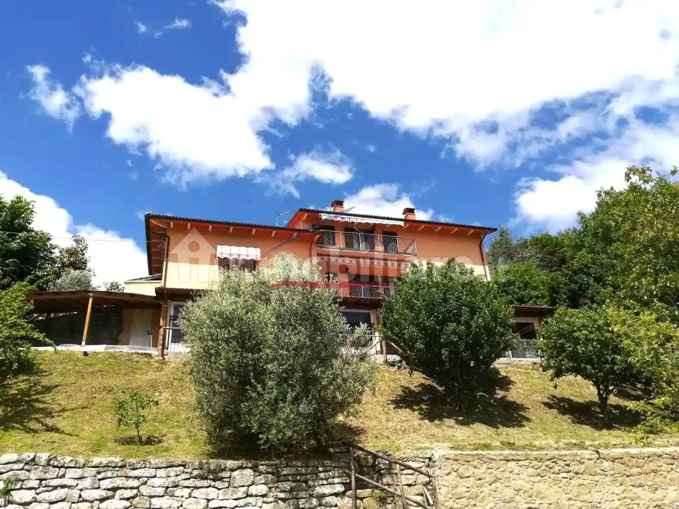 Casa indipendente in vendita a Castel San Niccolò