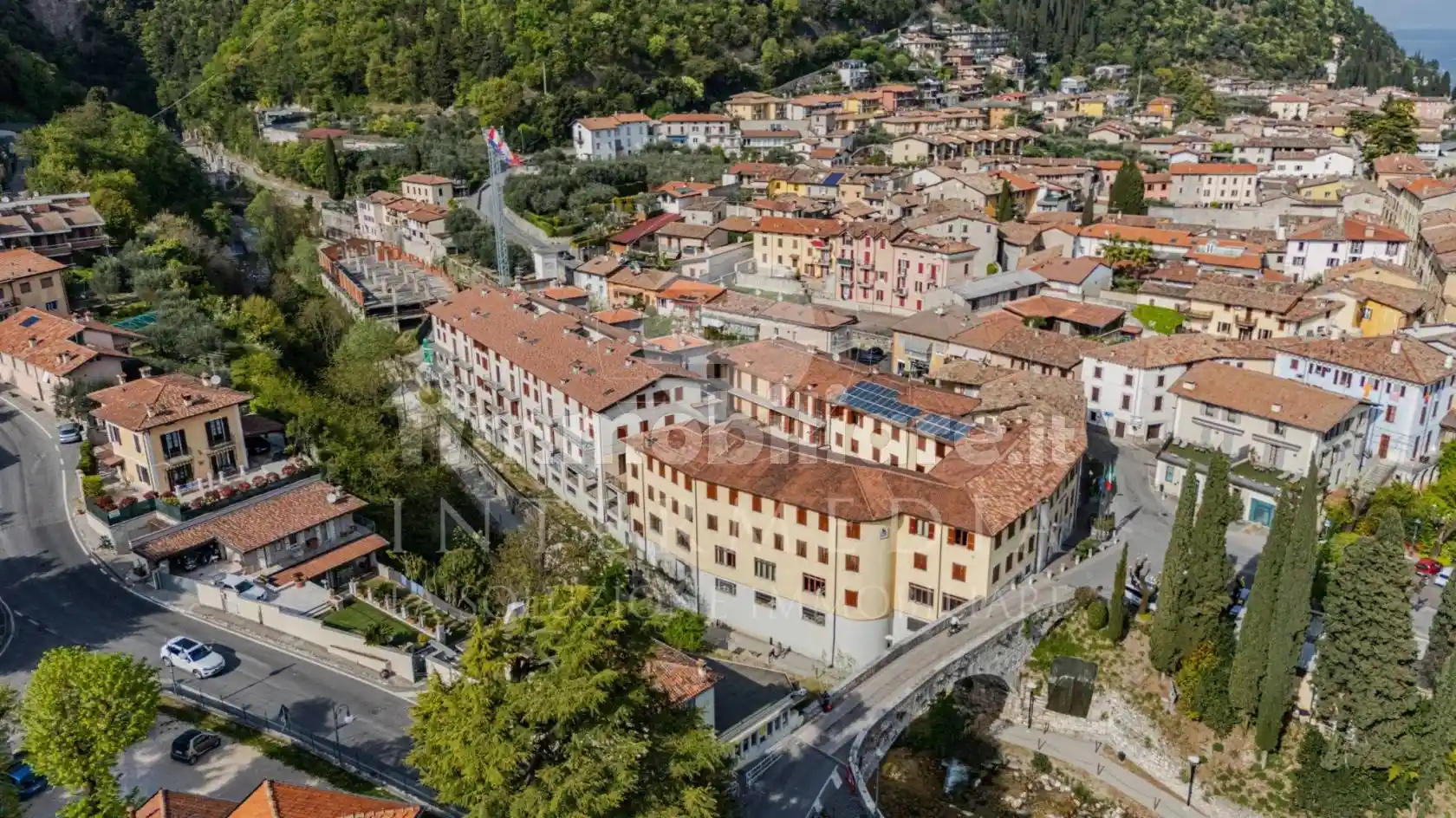 Appartamento in vendita a Toscolano-Maderno