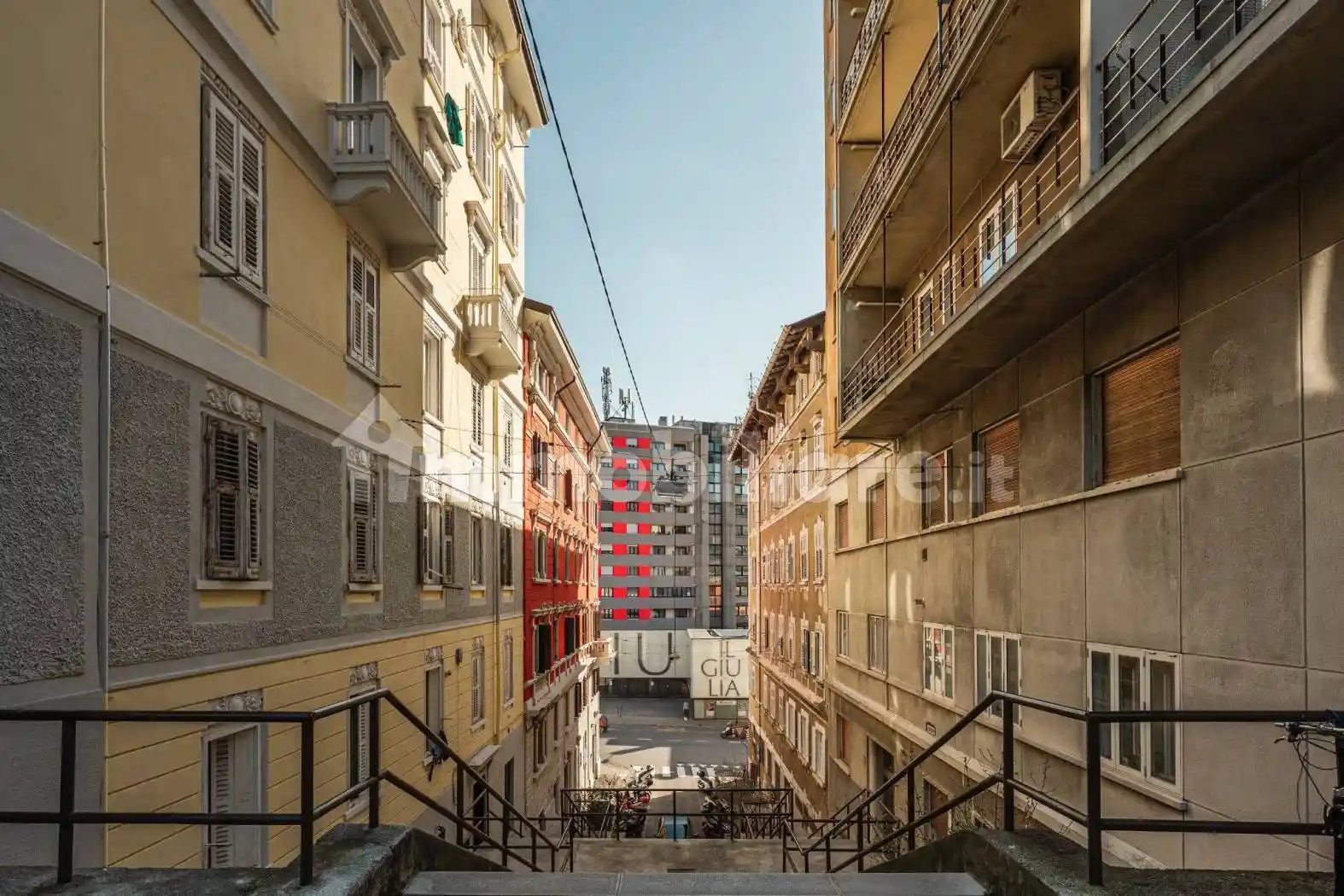 Appartamento in vendita a Trieste