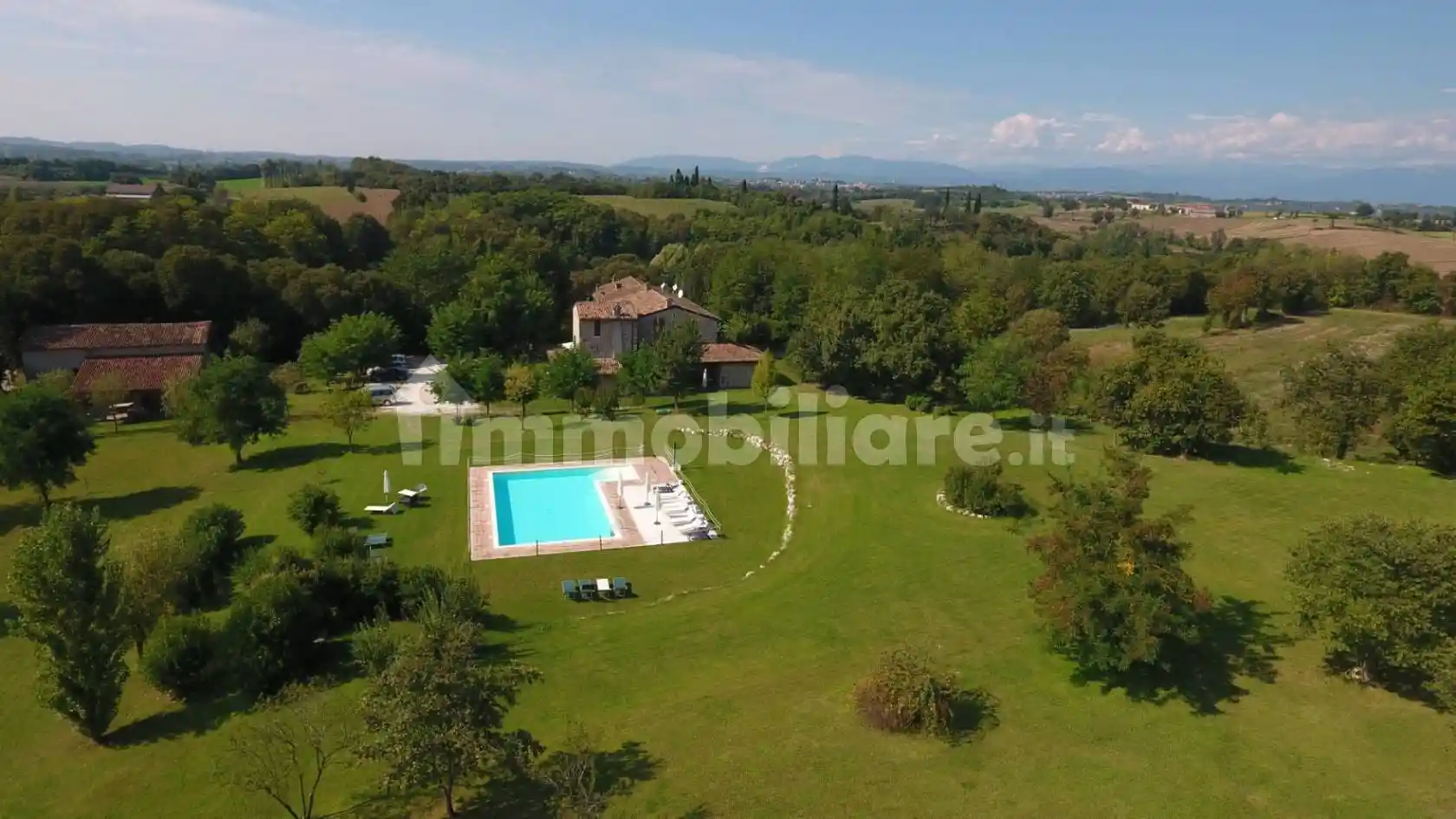 Rustico - Casale in vendita a Monzambano