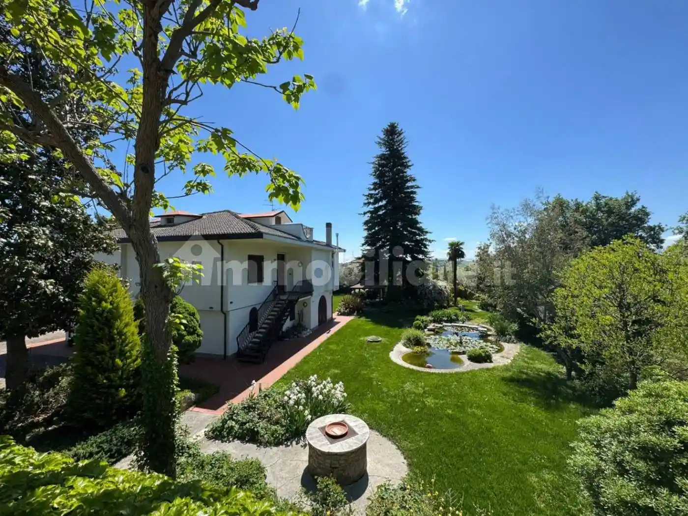 Villa in vendita a Filetto