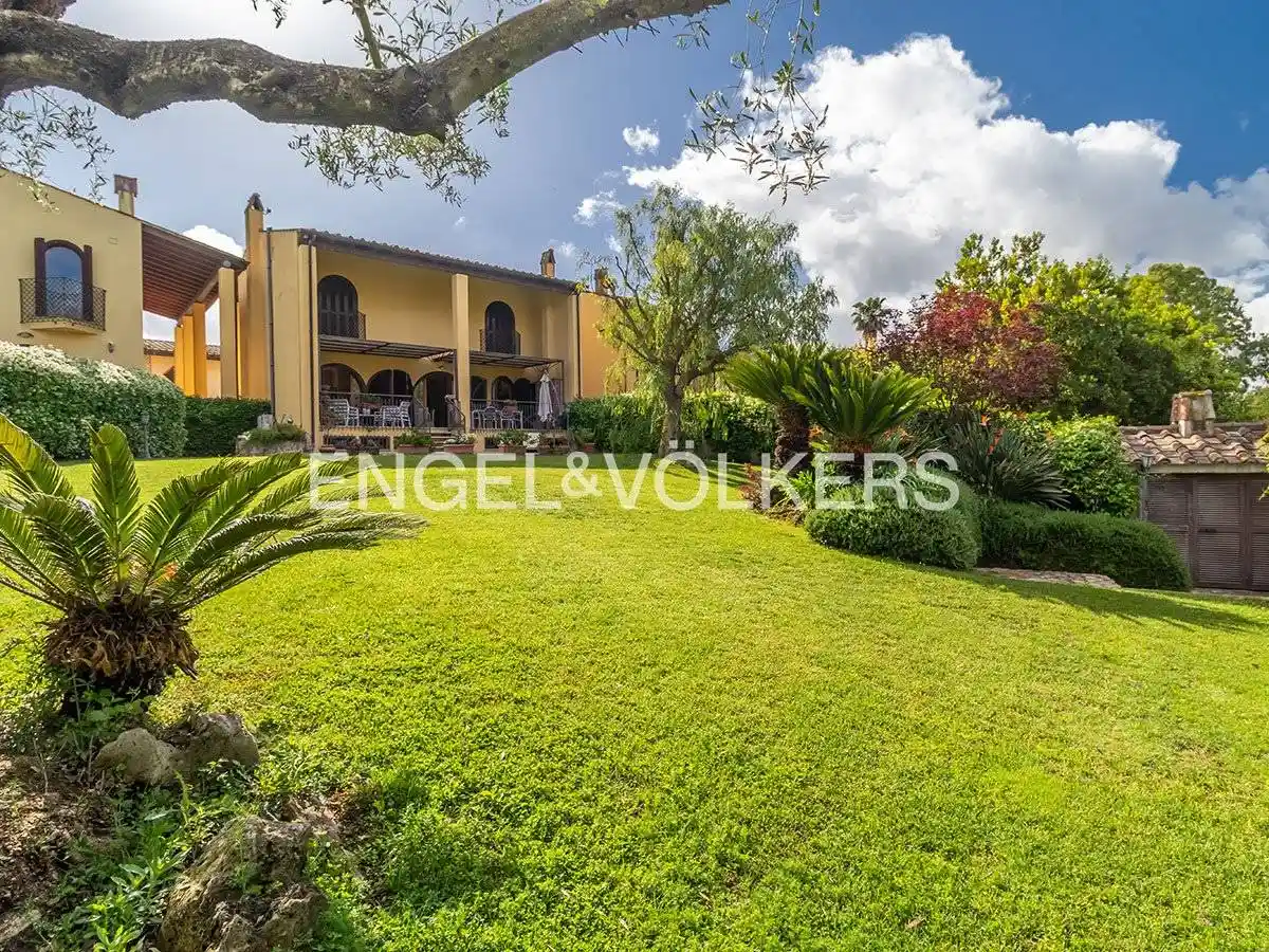 Villa in vendita a Roma