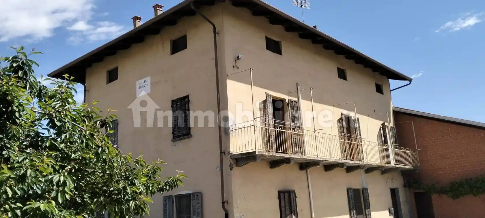 Casa indipendente in vendita a Cuneo