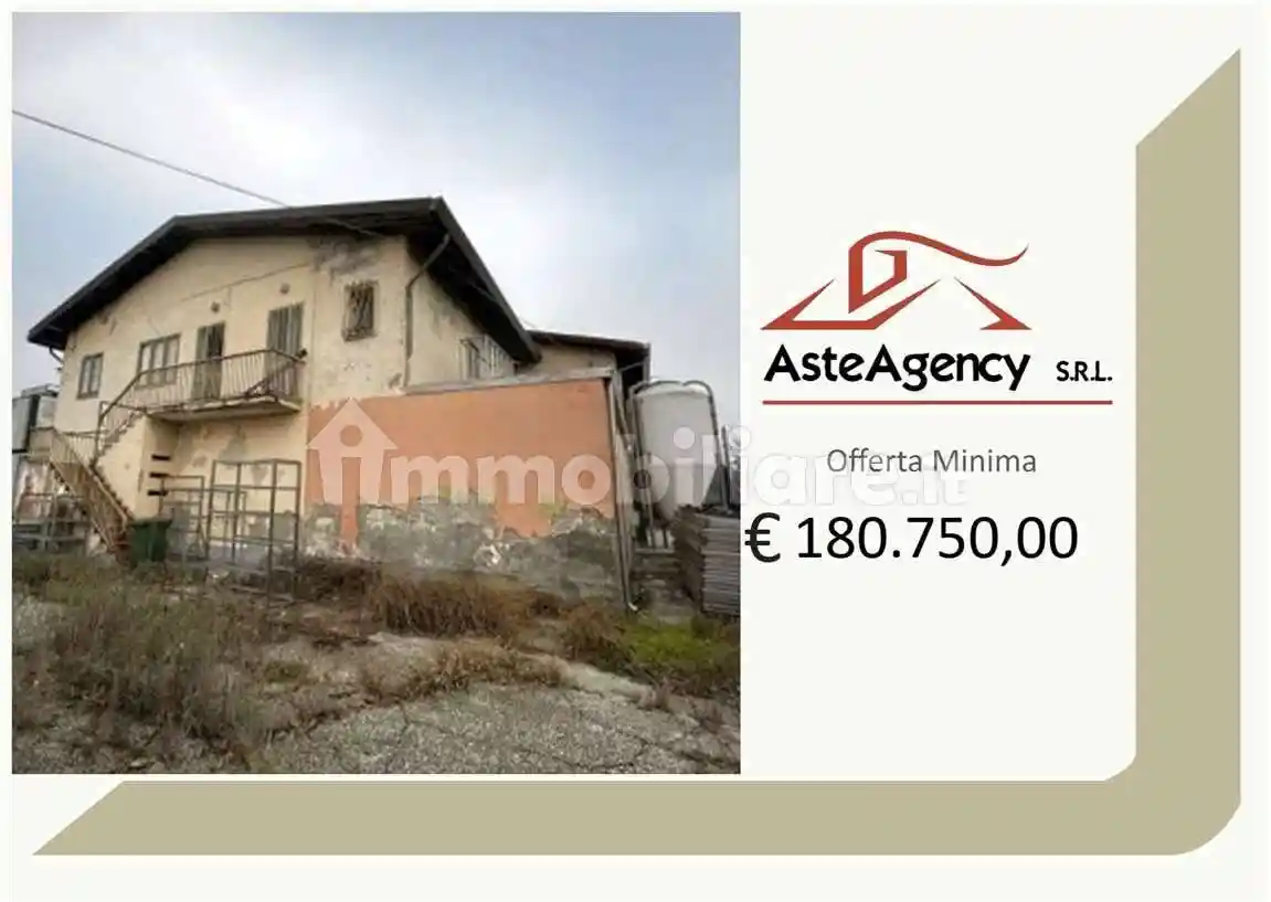 Casa indipendente in asta a Roveredo di Guà