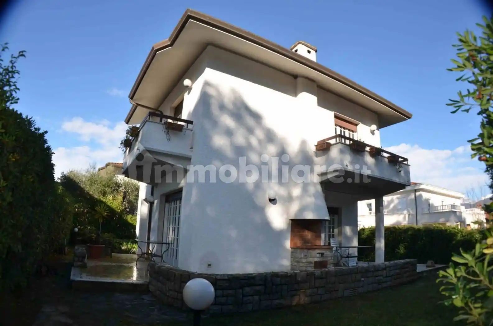 Villa in vendita a Pietrasanta