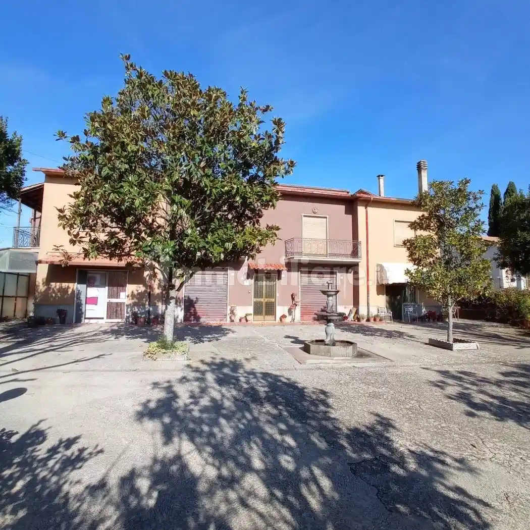 Casa indipendente in vendita a Civitella d'Agliano