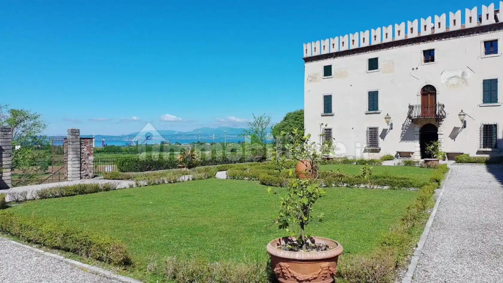 Appartamento in vendita a Lazise