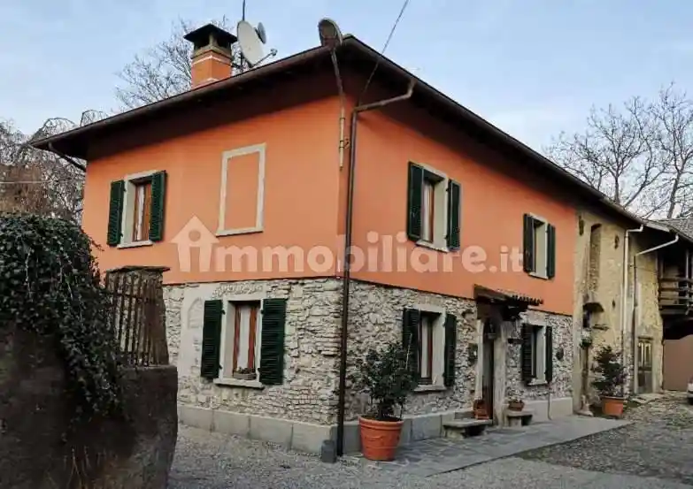 Appartamento in vendita a Alta Valle Intelvi