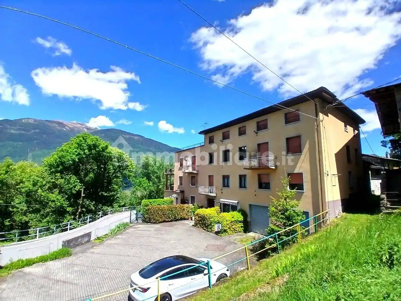 Appartamento in vendita a Castello dell'Acqua