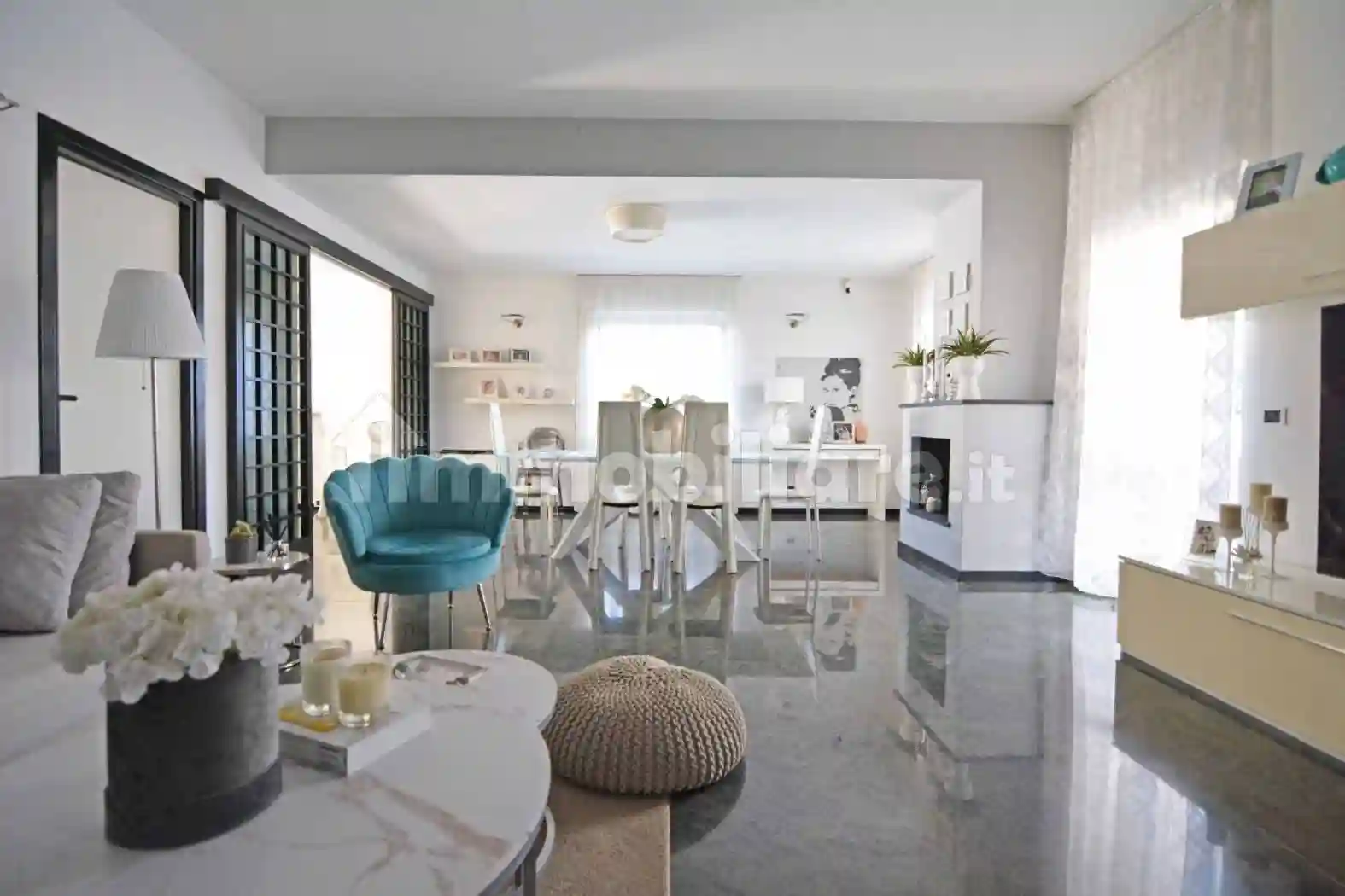 Villa - foto 3
