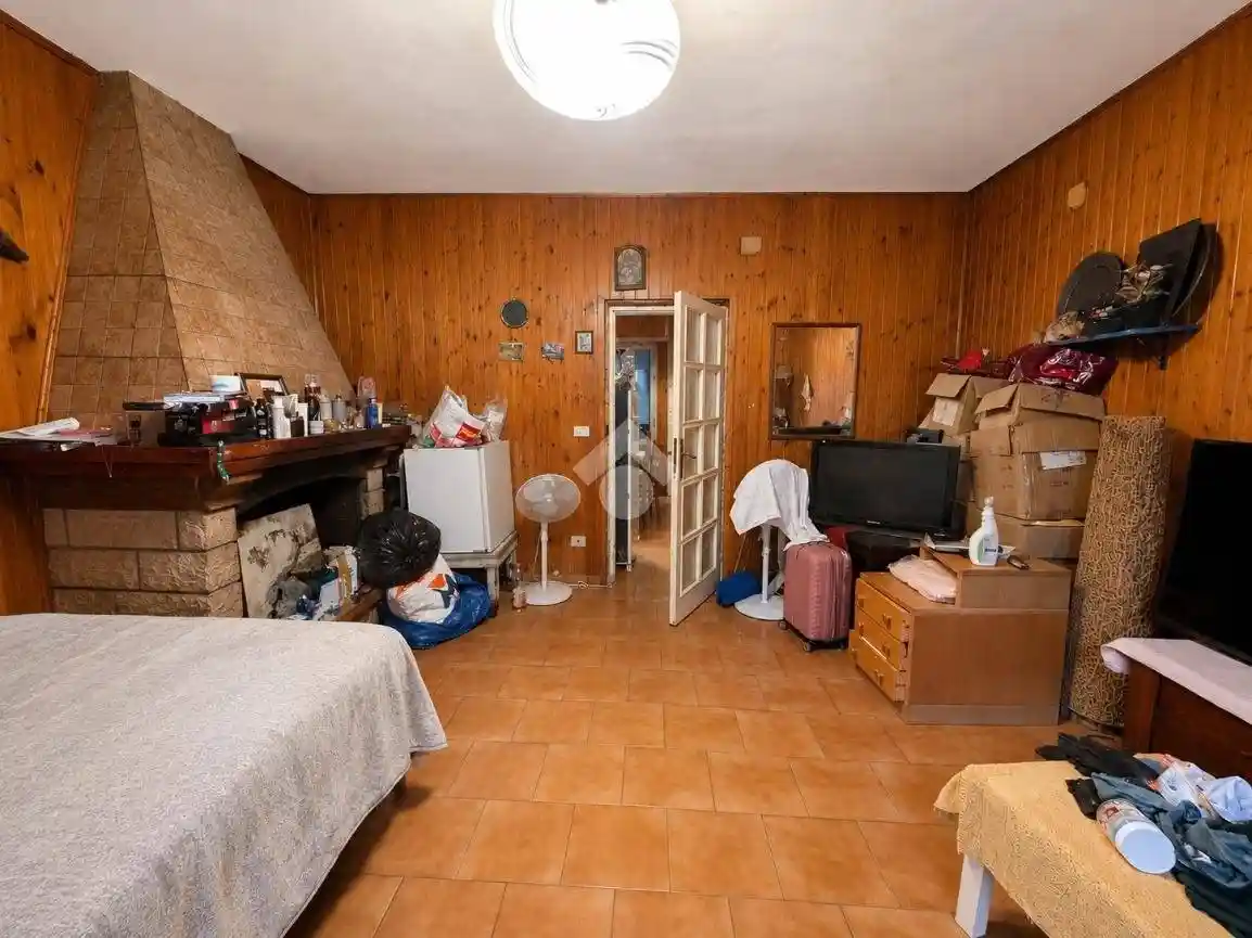 Rustico - Casale in vendita a Cascina