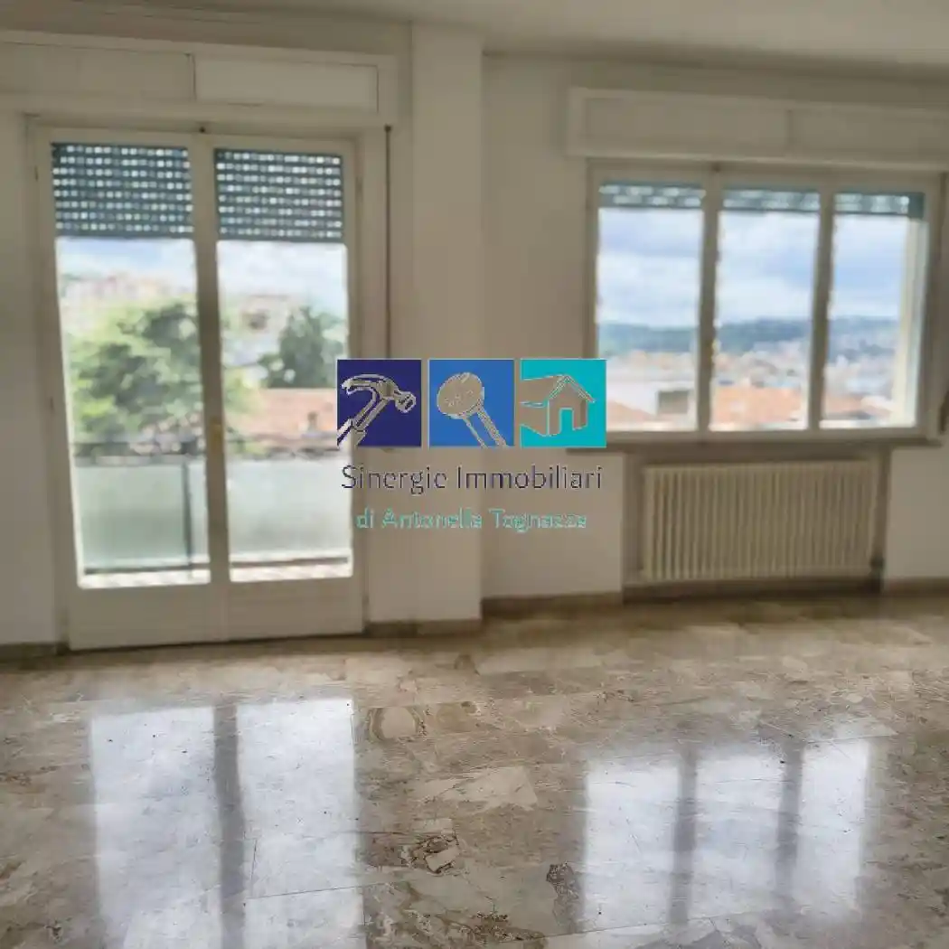 Appartamento in affitto a Ancona