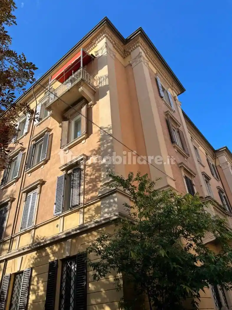 Appartamento in affitto a Bologna