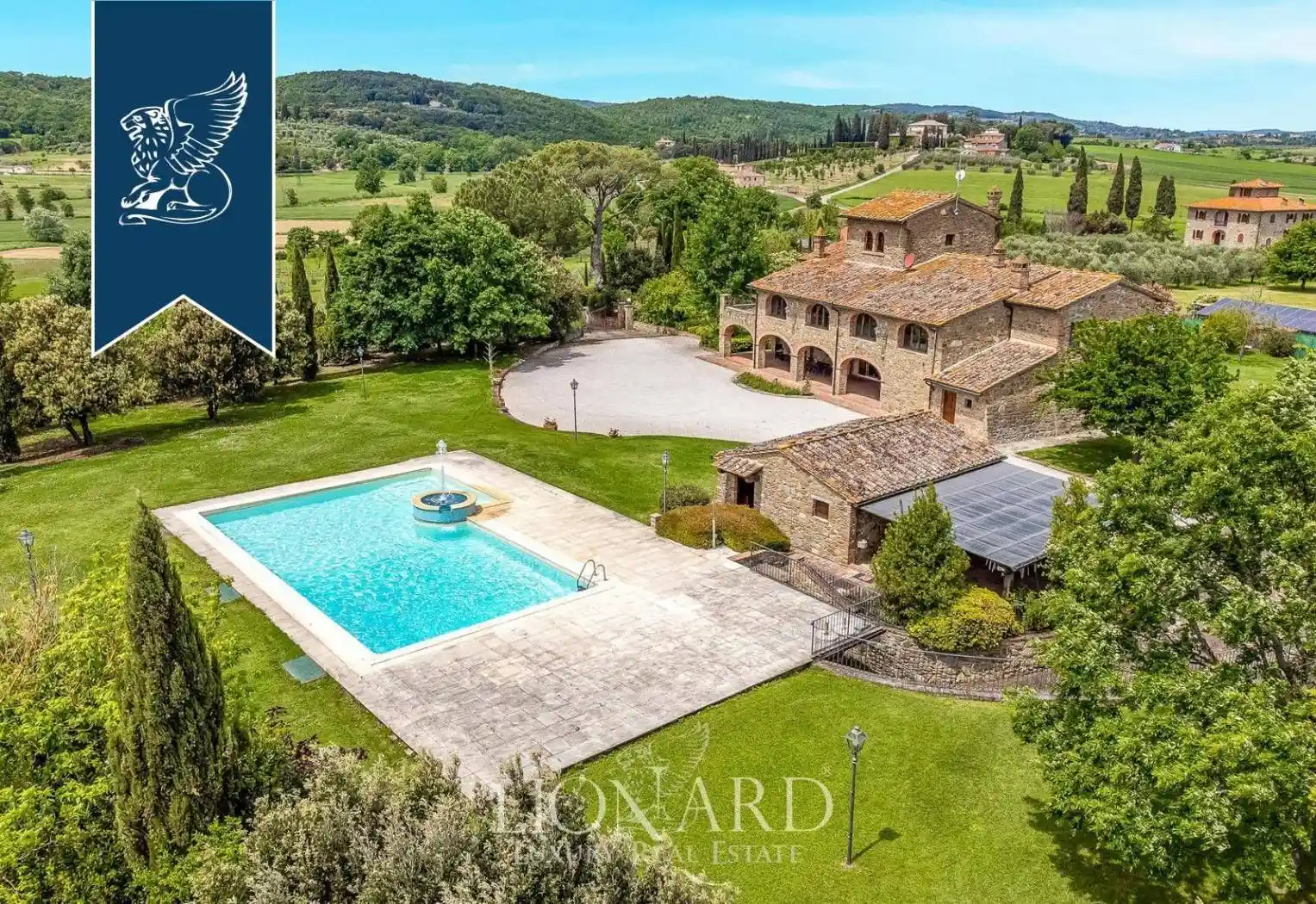 Villa in vendita a Lucignano
