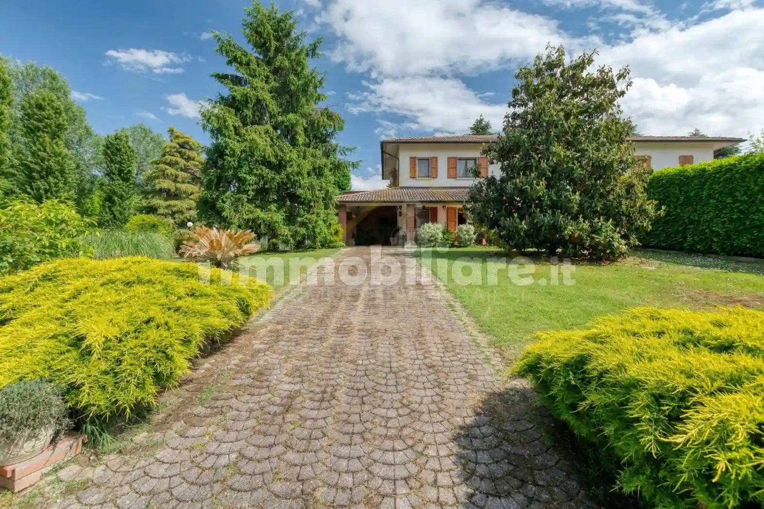Villa - foto 2