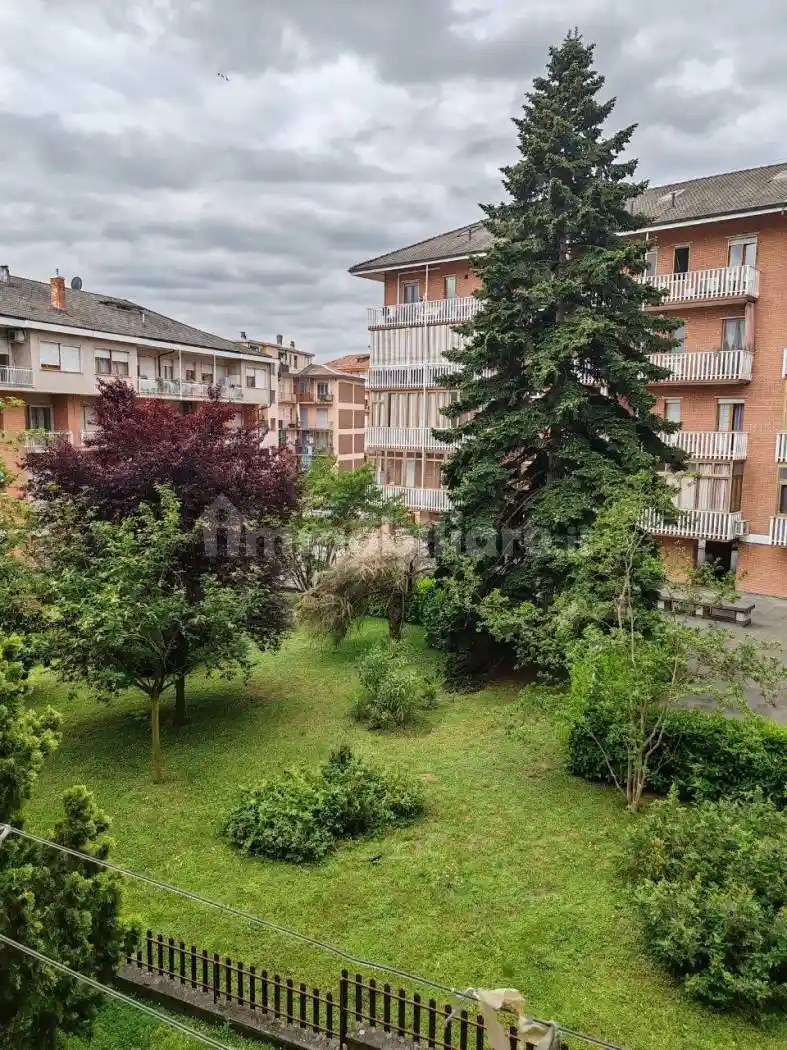 Appartamento in vendita a Asti